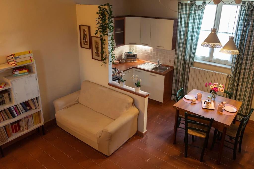 Casa La Lilla Διαμέρισμα Cascina Εξωτερικό φωτογραφία